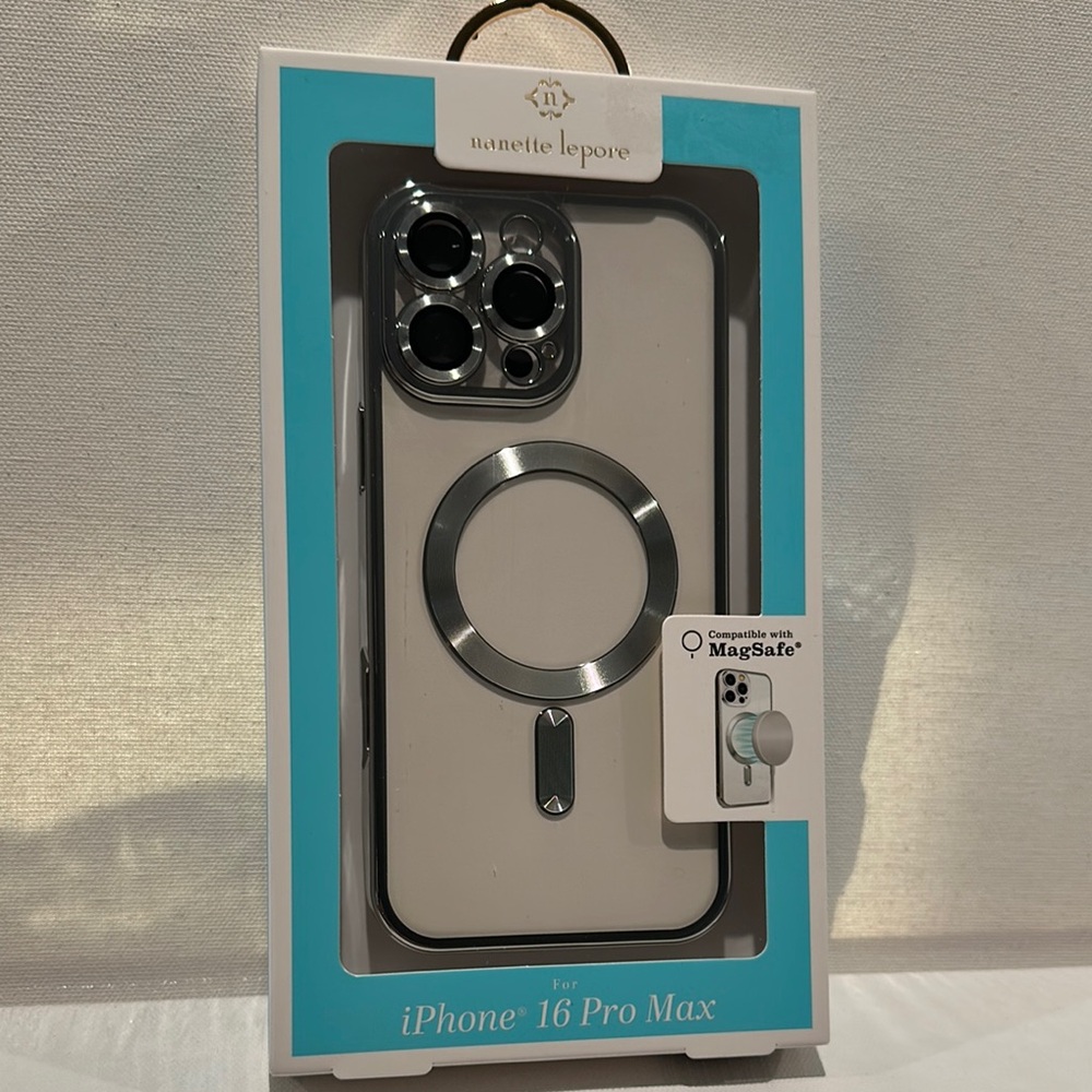 NWT Nanette Lepore iPhone 15 Pro Max MagSafe Compatible Case.
